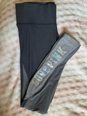 FREE SHIP Victoria's Secret PINK Gray Colorblock Holographic Bling Leggings